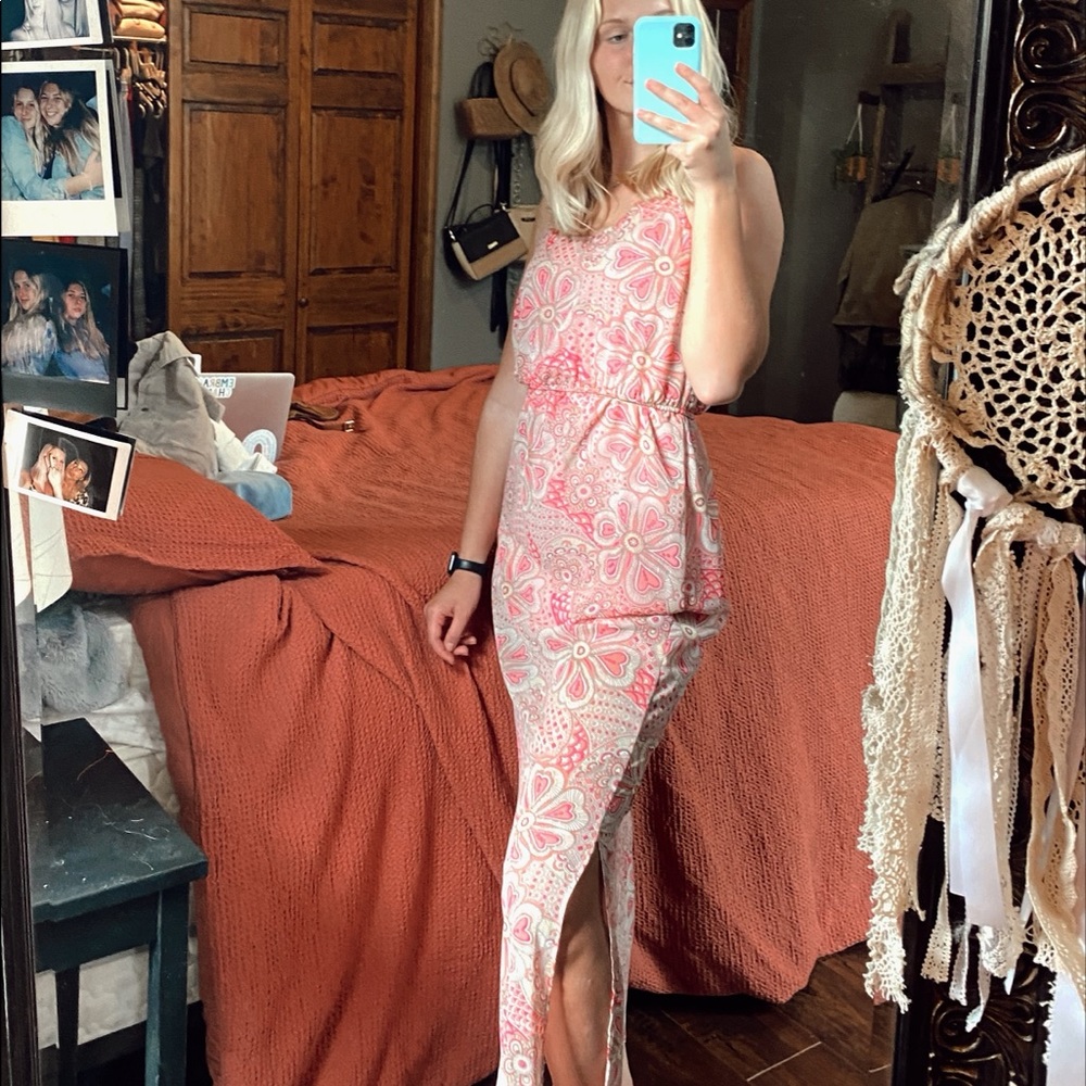 francesca’s magenta patterned dress